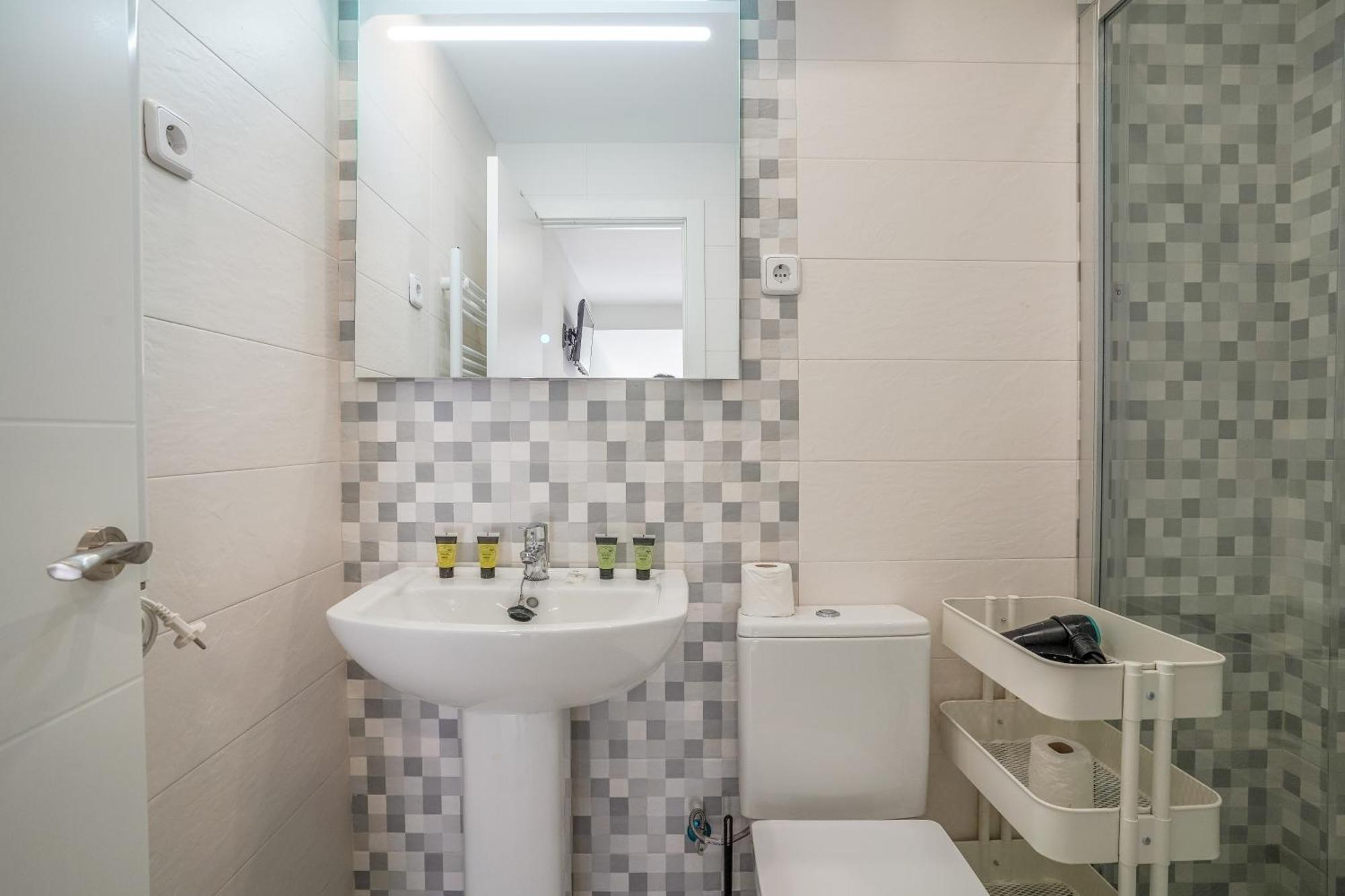 Modern Duplex-2Bedrooms 1.5Baths-Delicias Madrid Luaran gambar