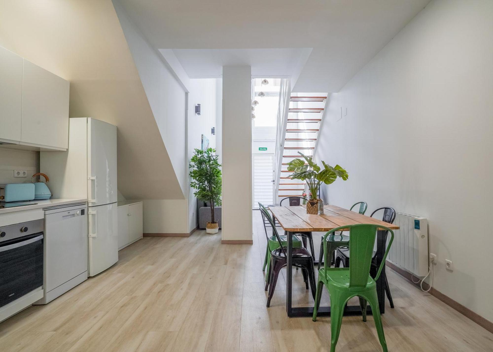 Modern Duplex-2Bedrooms 1.5Baths-Delicias Madrid Luaran gambar